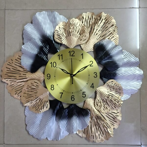 Grande Flora Luxe Metal Wall Clock