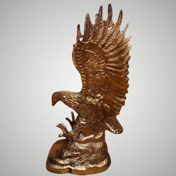 Majestic Eagle – Solid Brass Sculpture in Flight Pose