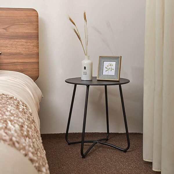 Noir Curve Minimalist Side Table