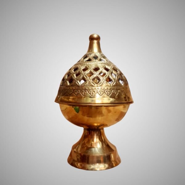 Small Brass Dhoop Dani / Luban Dani with Handle – Antique Finish - Image 3